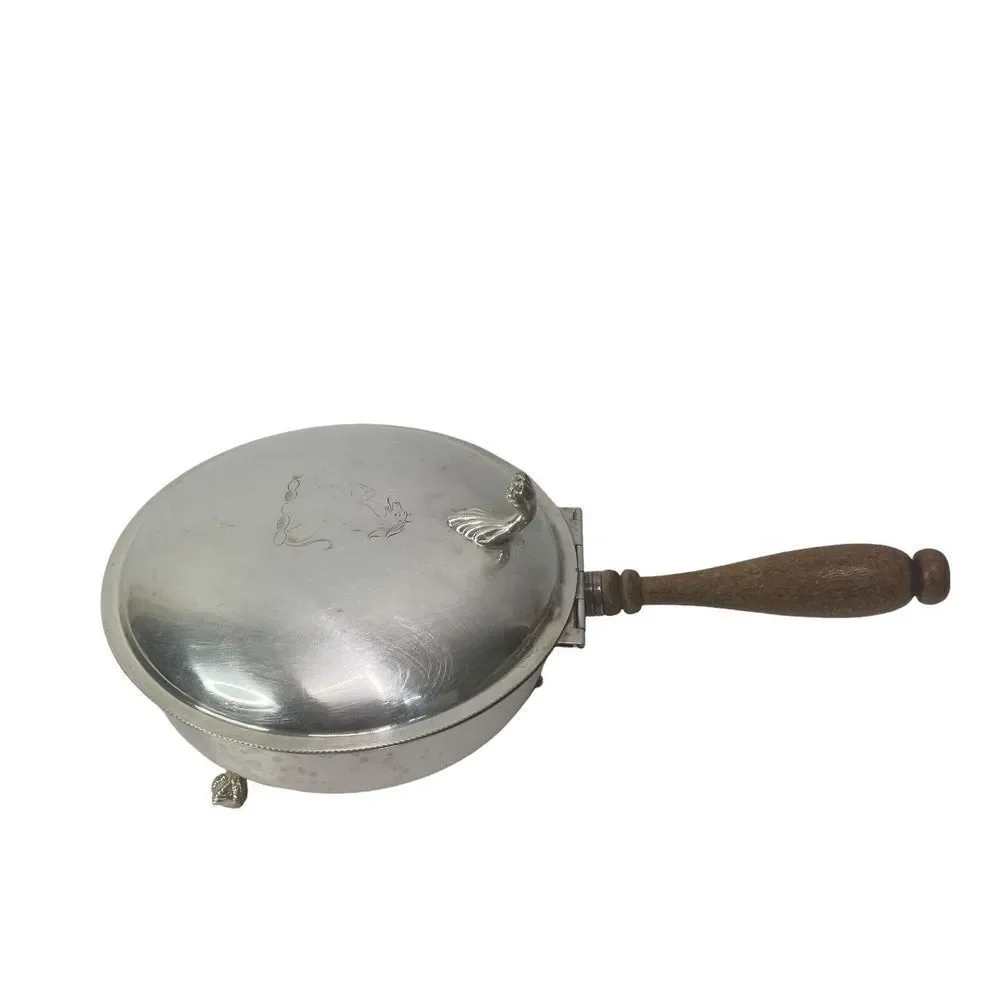 Vtg Sheffield Silver Plated Silent Butler Crumb Catcher EPC 300 Stallion‎ on Lid